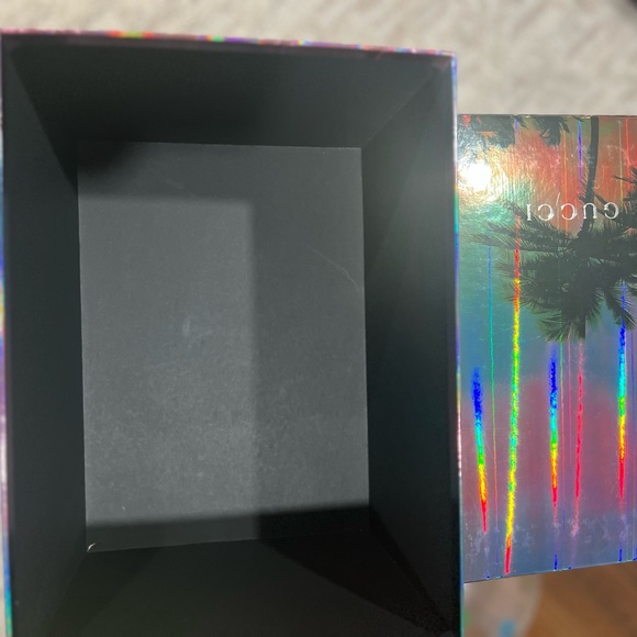 Gucci Collection Gift Box Palm Tree Silver Hard Pink Limited Edition - Picture 4 of 4